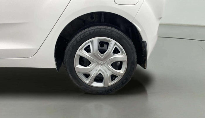 2023 Tata ALTROZ XM PLUS CNG, CNG, Manual, 24,911 km, Left Rear Wheel
