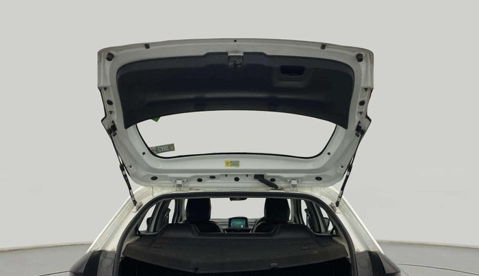 2023 Tata ALTROZ XM PLUS CNG, CNG, Manual, 24,911 km, Boot Door Open