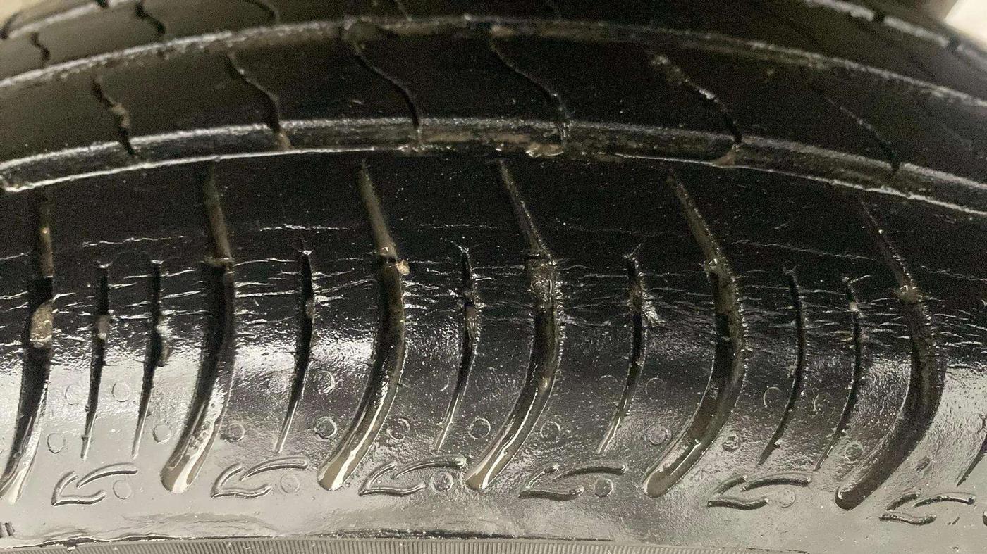 2021 Maruti S PRESSO VXI+, Petrol, Manual, 29,195 km, Left Rear Tyre Tread