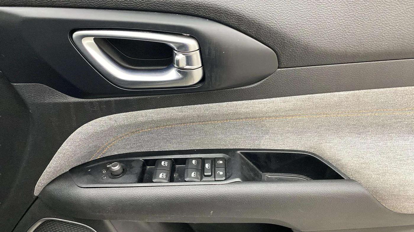 2021 Jeep Compass SPORT 1.4 PETROL, Petrol, Manual, 67,006 km, Driver Side Door Panels Control