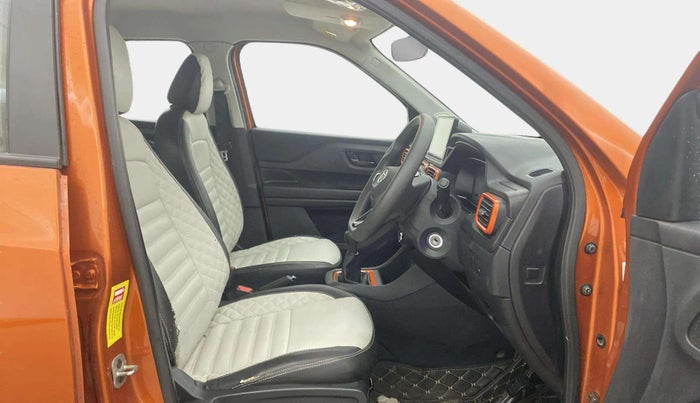 2023 Tata PUNCH ADVENTURE MT CNG , CNG, Manual, 40,179 km, Right Side Front Door Cabin