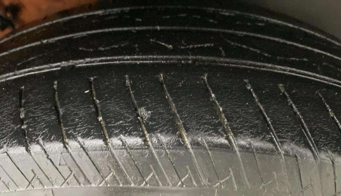 2023 Tata PUNCH ADVENTURE MT CNG , CNG, Manual, 40,179 km, Left Rear Tyre Tread