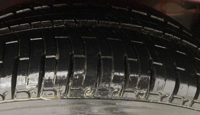 2014 Hyundai i20 SPORTZ 1.2, Petrol, Manual, 59,005 km, Right Front Tyre Tread
