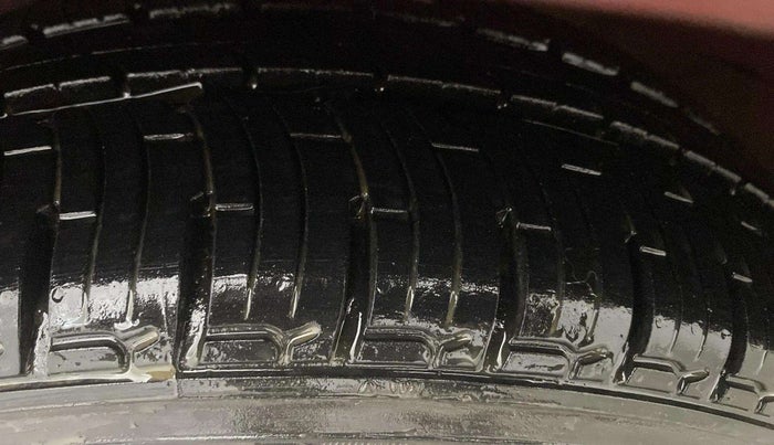 2014 Hyundai i20 SPORTZ 1.2, Petrol, Manual, 59,005 km, Left Front Tyre Tread