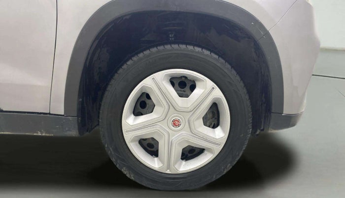 2017 Maruti Vitara Brezza VDI (O), Diesel, Manual, 96,688 km, Right Front Wheel