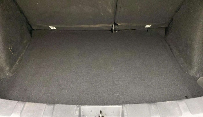 2022 Tata NEXON XZA PLUS (PREMIUM) PETROL DUAL TONE, Petrol, Automatic, 57,330 km, Boot Inside