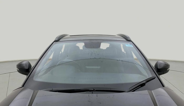 2022 Tata NEXON XZA PLUS (PREMIUM) PETROL DUAL TONE, Petrol, Automatic, 57,330 km, Front Windshield