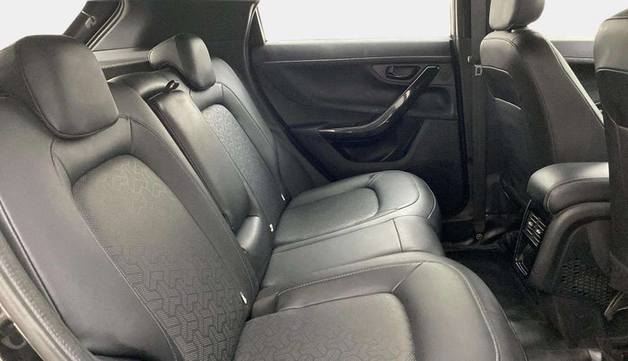 2022 Tata NEXON XZA PLUS (PREMIUM) PETROL DUAL TONE, Petrol, Automatic, 57,330 km, Right Side Rear Door Cabin