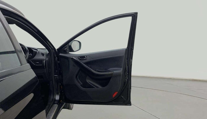 2022 Tata NEXON XZA PLUS (PREMIUM) PETROL DUAL TONE, Petrol, Automatic, 57,330 km, RHS Front Door