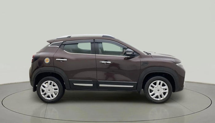 2022 Renault Kiger RXT MT, Petrol, Manual, 47,784 km, Right Side View