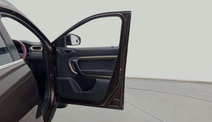 2022 Renault Kiger RXT MT, Petrol, Manual, 47,784 km, RHS Front Door
