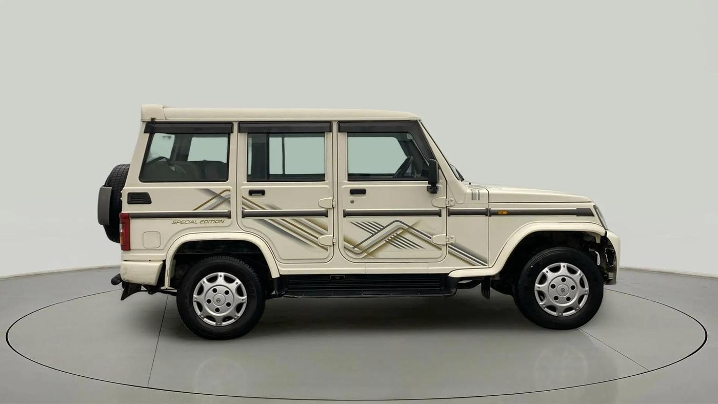 2021 Mahindra Bolero B4, Diesel, Manual, 43,984 km, Right Side View