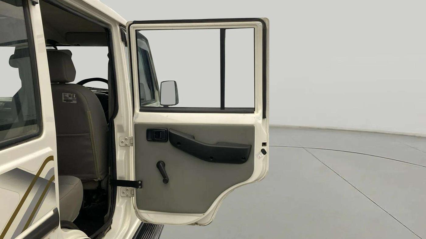 2021 Mahindra Bolero B4, Diesel, Manual, 43,984 km, RHS Rear Door