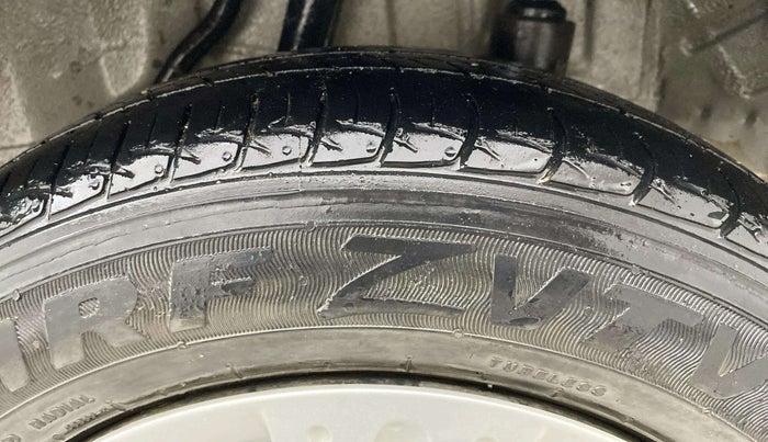 2017 Honda Amaze 1.2L I-VTEC S AT OPT, Petrol, Automatic, 34,819 km, Left Rear Tyre Tread