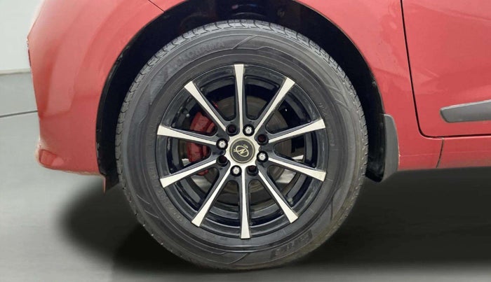 2018 Hyundai Grand i10 SPORTZ AT 1.2 KAPPA VTVT, Petrol, Automatic, 54,825 km, Left Front Wheel