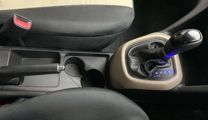 2018 Hyundai Grand i10 SPORTZ AT 1.2 KAPPA VTVT, Petrol, Automatic, 54,825 km, Gear Lever