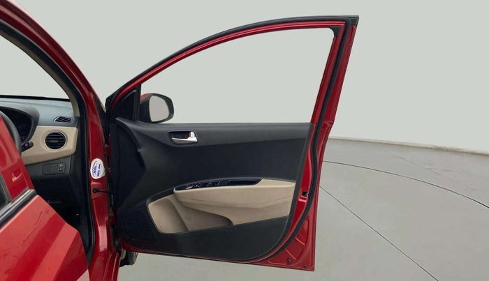 2018 Hyundai Grand i10 SPORTZ AT 1.2 KAPPA VTVT, Petrol, Automatic, 54,825 km, RHS Front Door