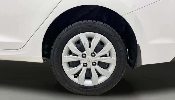 2018 Hyundai Verna 1.4 EX PETROL, Petrol, Manual, 64,160 km, Left Rear Wheel