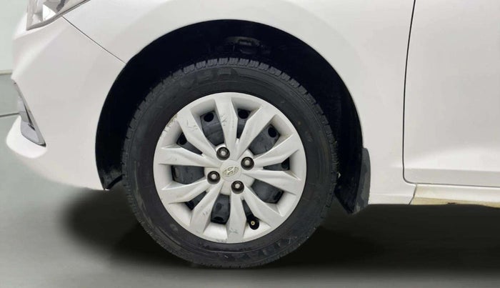 2018 Hyundai Verna 1.4 EX PETROL, Petrol, Manual, 64,160 km, Left Front Wheel