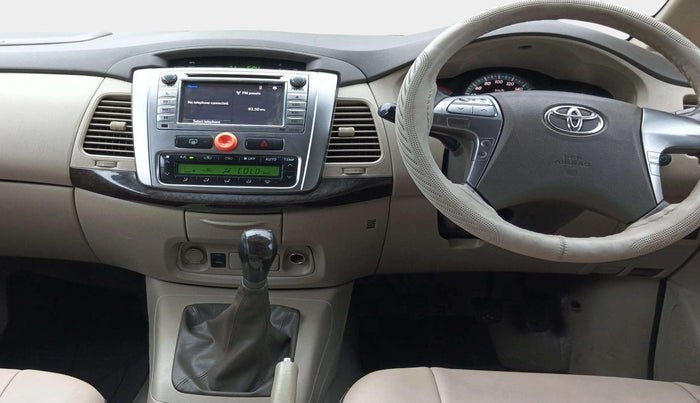 2014 Toyota Innova 2.5 ZX 7 STR, Diesel, Manual, 1,70,000 km, Air Conditioner
