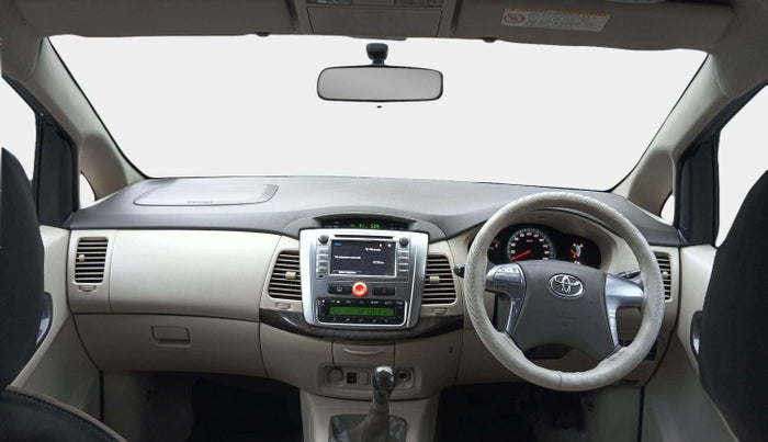 2014 Toyota Innova 2.5 ZX 7 STR, Diesel, Manual, 1,70,000 km, Dashboard