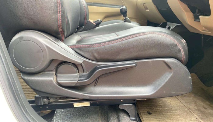 2019 Honda Amaze 1.5L I-DTEC VX, Diesel, Manual, 56,912 km, Driver Side Adjustment Panel