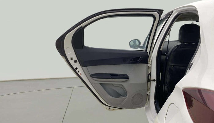 2022 Tata Tiago XT CNG, CNG, Manual, 25,690 km, LHS Rear Door