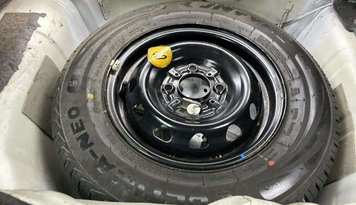 2022 Tata Tiago XT CNG, CNG, Manual, 25,690 km, Spare Tyre