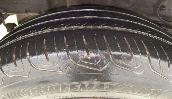 2022 Tata Tiago XT CNG, CNG, Manual, 25,690 km, Right Rear Tyre Tread