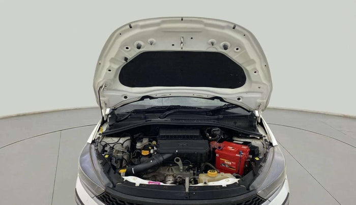 2022 Tata Tiago XT CNG, CNG, Manual, 25,690 km, Open Bonet
