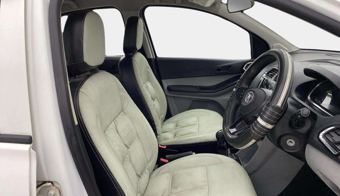 2022 Tata Tiago XT CNG, CNG, Manual, 25,690 km, Right Side Front Door Cabin