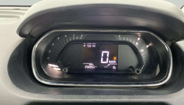 2022 Tata Tiago XT CNG, CNG, Manual, 25,690 km, Odometer Image