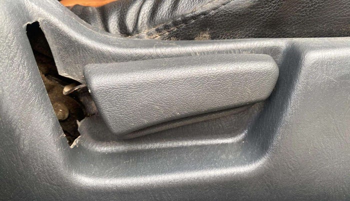 2018 Maruti Alto K10 VXI, Petrol, Manual, 81,666 km, Driver Side Adjustment Panel
