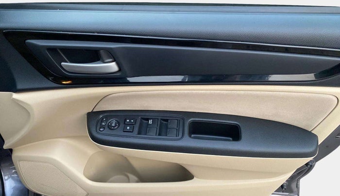 2021 Honda Amaze 1.2L I-VTEC S, Petrol, Manual, 22,817 km, Driver Side Door Panels Control