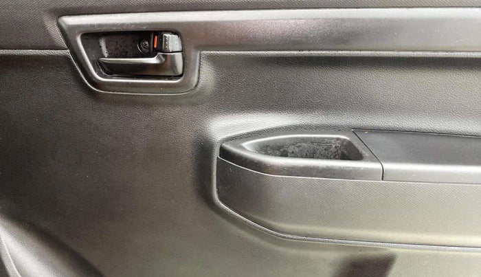 2021 Maruti S PRESSO VXI CNG, CNG, Manual, 46,782 km, Driver Side Door Panels Control
