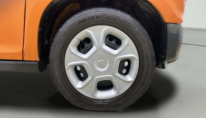 2021 Maruti S PRESSO VXI CNG, CNG, Manual, 46,782 km, Right Front Wheel
