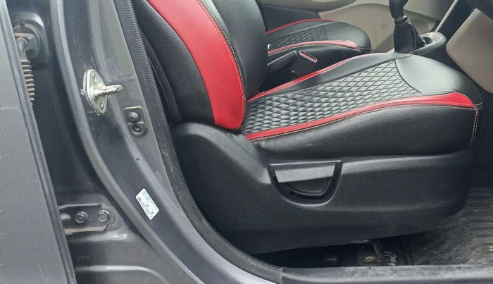 2019 Hyundai NEW SANTRO ASTA MT, Petrol, Manual, 28,179 km, Driver Side Adjustment Panel