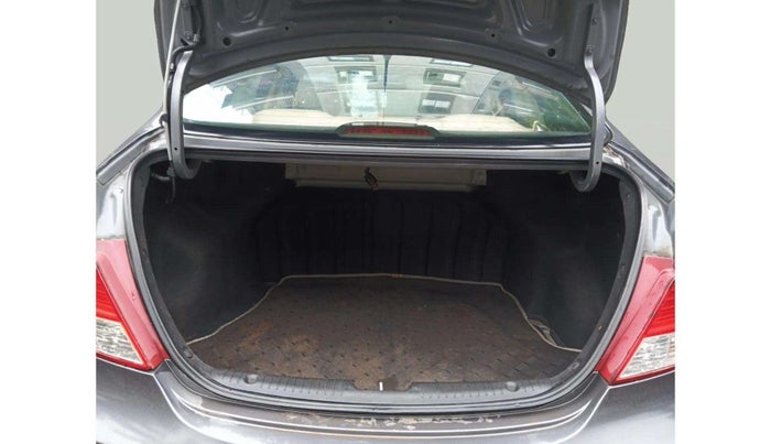 2013 Hyundai Verna FLUIDIC 1.6 VTVT EX, Petrol, Manual, 64,114 km, Boot Open Zoomed View