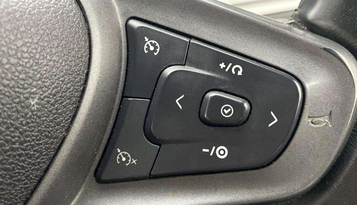 2021 Tata ALTROZ XZ PETROL, Petrol, Manual, 30,582 km, Adaptive Cruise Control