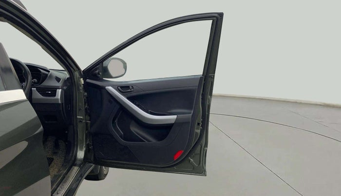 2020 Tata NEXON XM PETROL, Petrol, Manual, 62,669 km, RHS Front Door