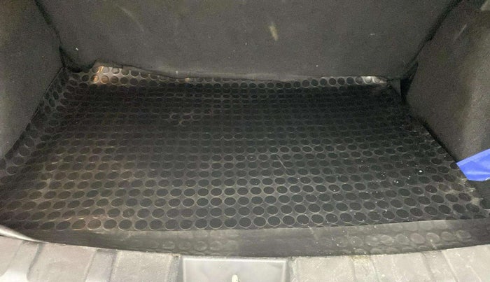 2020 Tata NEXON XM PETROL, Petrol, Manual, 62,669 km, Boot Inside