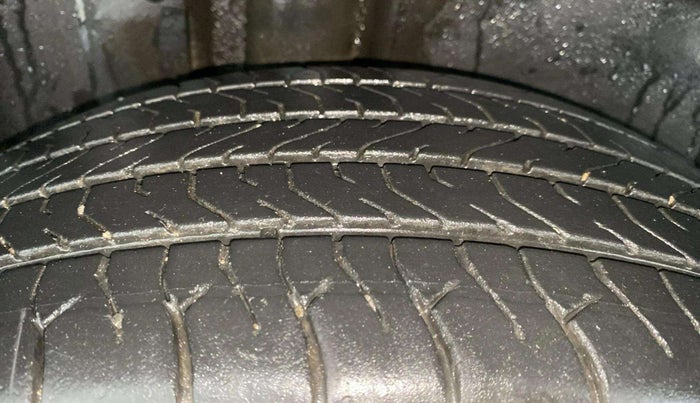 2021 MG HECTOR PLUS SMART 1.5 PETROL TURBO CVT 6-STR, Petrol, Automatic, 41,140 km, Right Rear Tyre Tread