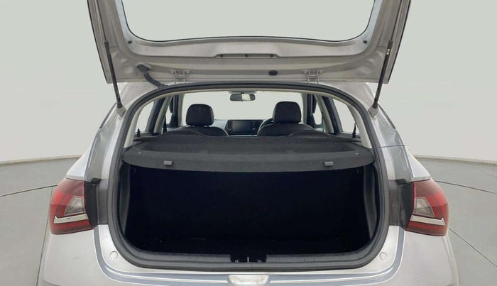2022 Hyundai NEW I20 SPORTZ 1.2 MT, Petrol, Manual, 35,695 km, Boot Open Zoomed View