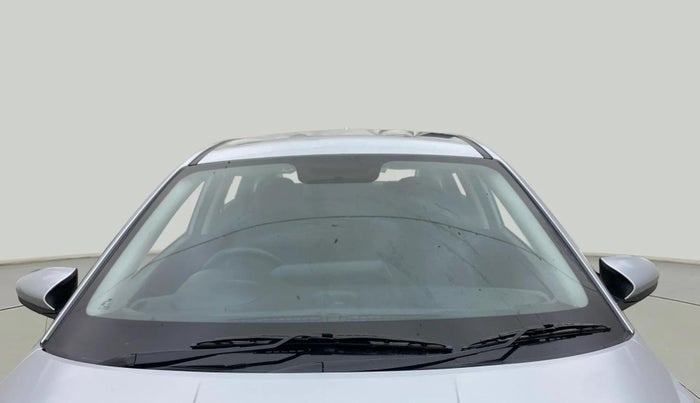 2022 Hyundai NEW I20 SPORTZ 1.2 MT, Petrol, Manual, 35,695 km, Front Windshield