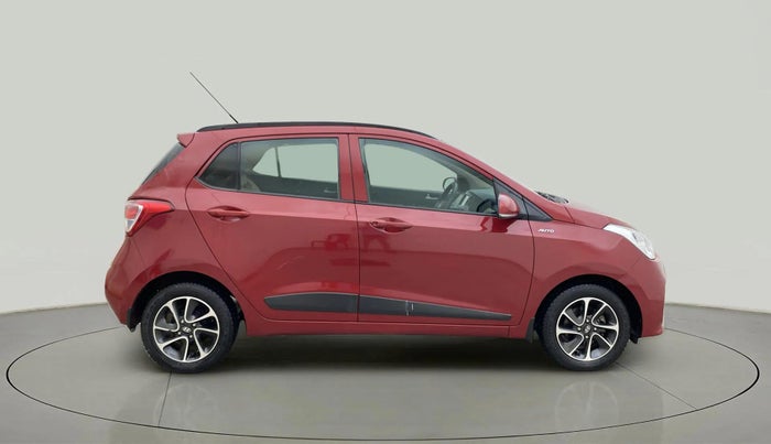 2018 Hyundai Grand i10 SPORTZ AT 1.2 KAPPA VTVT, Petrol, Automatic, 31,812 km, Right Side View
