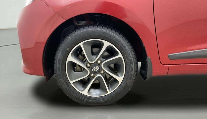 2018 Hyundai Grand i10 SPORTZ AT 1.2 KAPPA VTVT, Petrol, Automatic, 31,812 km, Left Front Wheel
