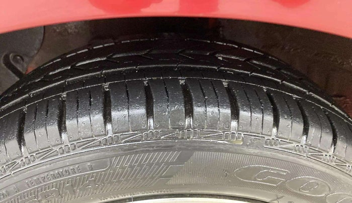 2018 Hyundai Grand i10 SPORTZ AT 1.2 KAPPA VTVT, Petrol, Automatic, 31,812 km, Left Front Tyre Tread