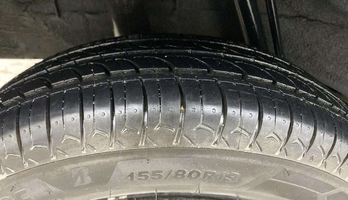 2017 Renault Kwid CLIMBER 1.0 AMT, Petrol, Automatic, 58,771 km, Right Rear Tyre Tread