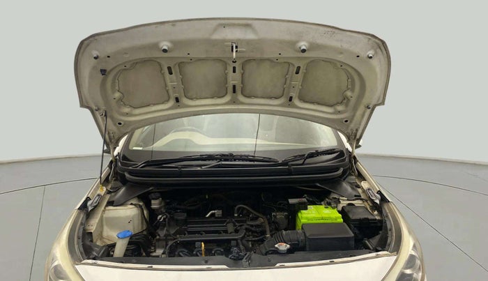 2016 Hyundai Elite i20 ASTA 1.2 (O), Petrol, Manual, 27,512 km, Open Bonet