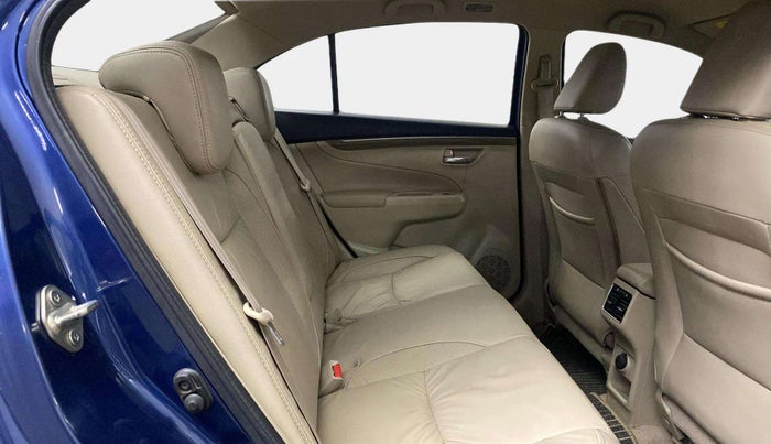 2021 Maruti Ciaz ALPHA  AT 1.5 SHVS PETROL, Petrol, Automatic, 68,181 km, Right Side Rear Door Cabin